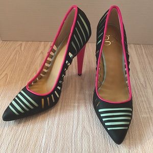 GX by Gwen Stephani pumps multi color